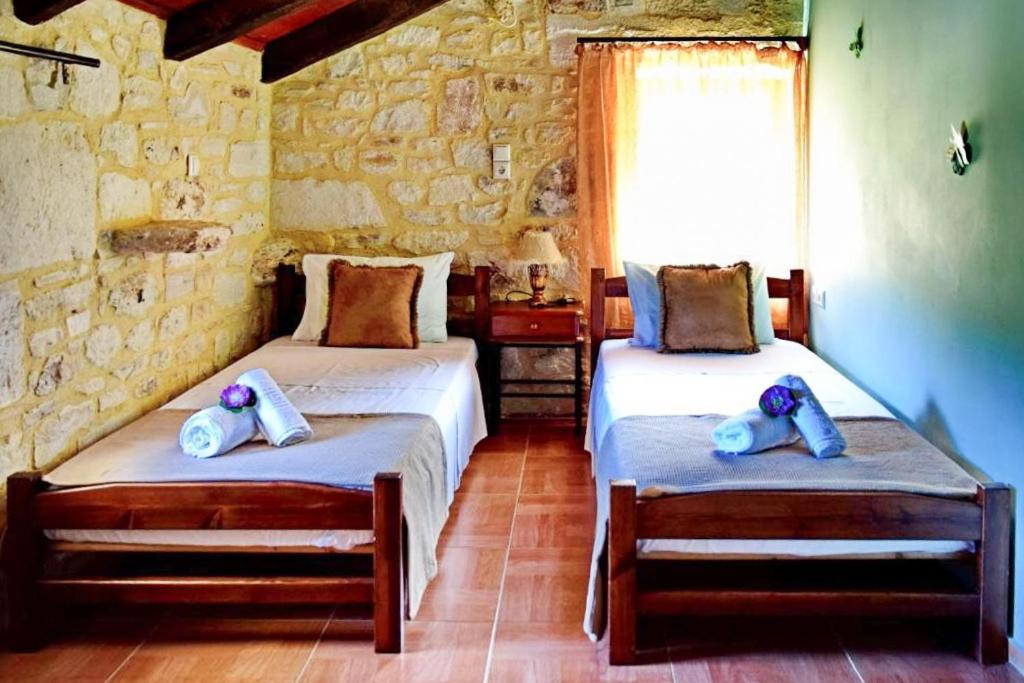 Chania's Diamond - Aqua Bliss With Private Pools * Gavalochori
